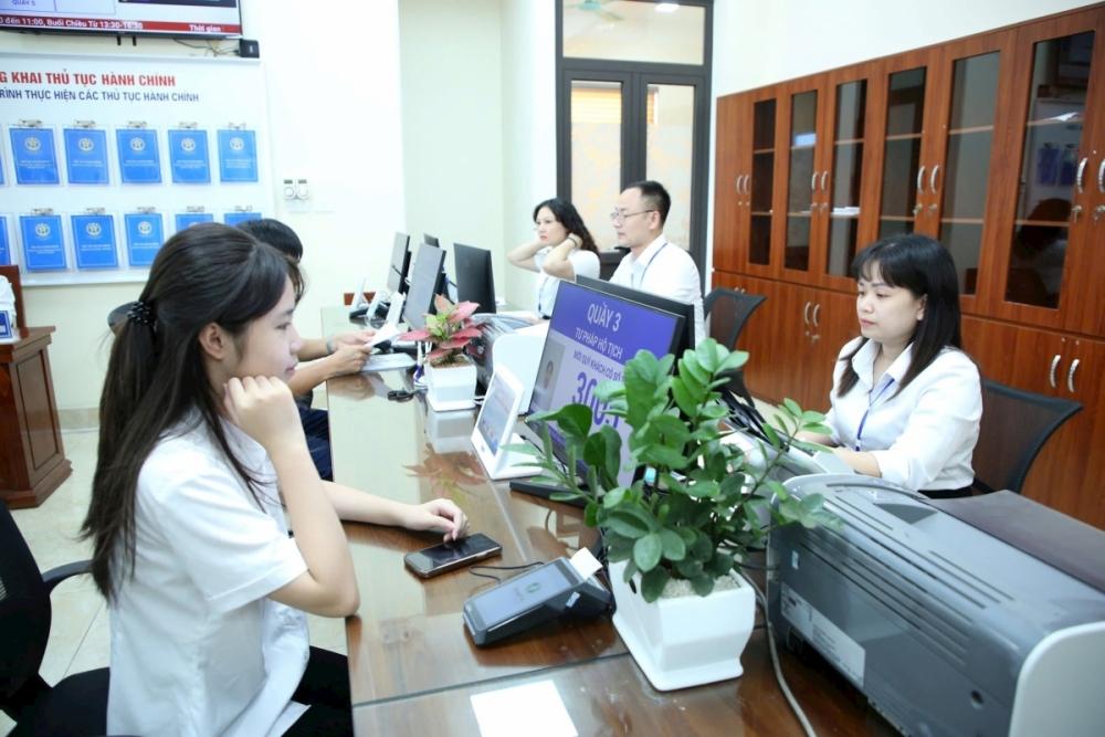 Thủ tướng Chính phủ nghiêm cấm quy định thêm các thủ tục hành chính Thủ tướng Chính phủ nghiêm cấm quy định thêm các thủ tục hành chính