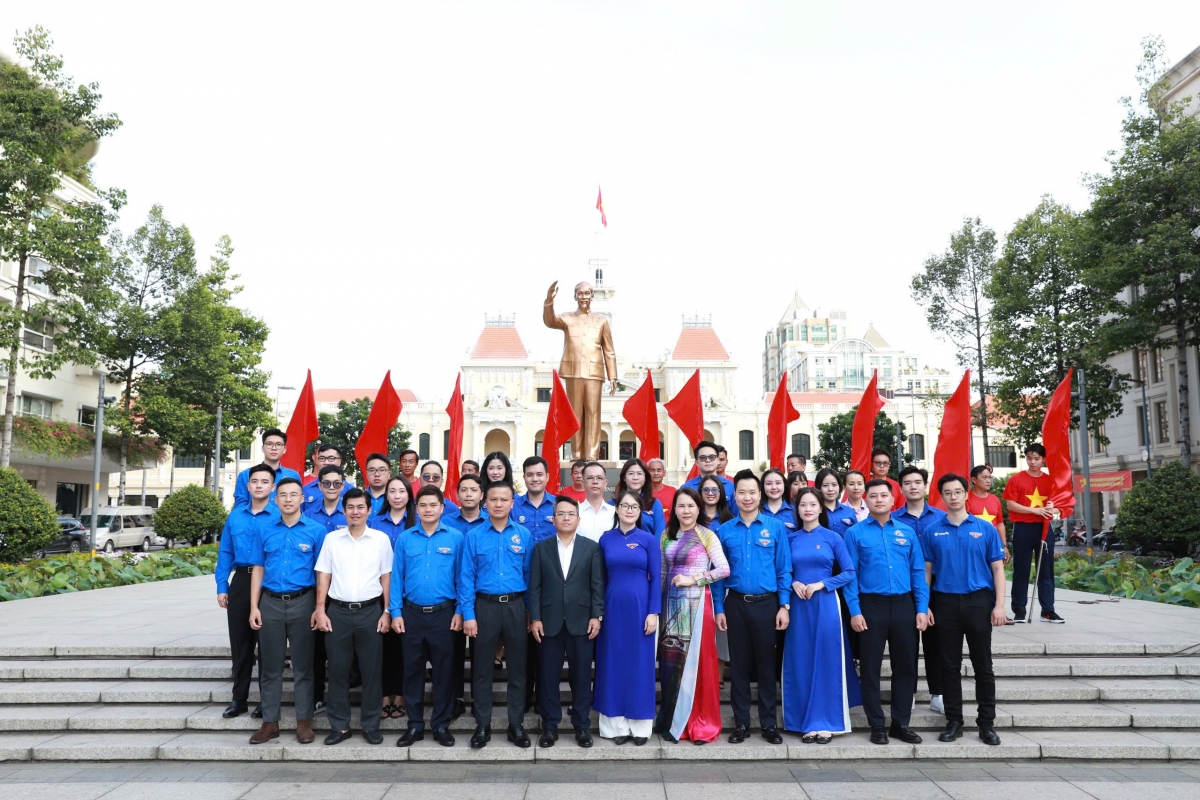Tuổi trẻ ngành Tài chính vững bước noi theo tư tưởng, đạo đức, phong cách Hồ Chí Minh