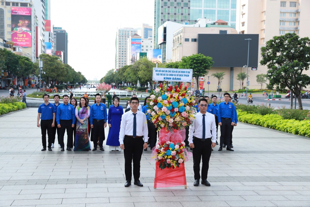 Tuổi trẻ ngành Tài chính vững bước noi theo tư tưởng, đạo đức, phong cách Hồ Chí Minh
