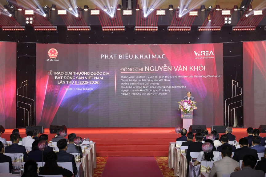 Vinh danh các doanh nghiệp, dự án có đóng góp nổi bật cho thị trường bất động sản Vinh danh các doanh nghiệp, dự án có đóng góp nổi bật cho thị trường bất động sản