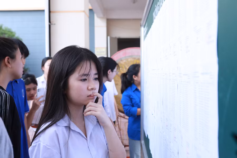 Kỳ thi tuyển sinh vào lớp 10 THPT công lập hệ không chuyên năm 2026 của Hà Nội được tổ chức trong các ngày 30 - 31/5. 4h4a8567.jpg