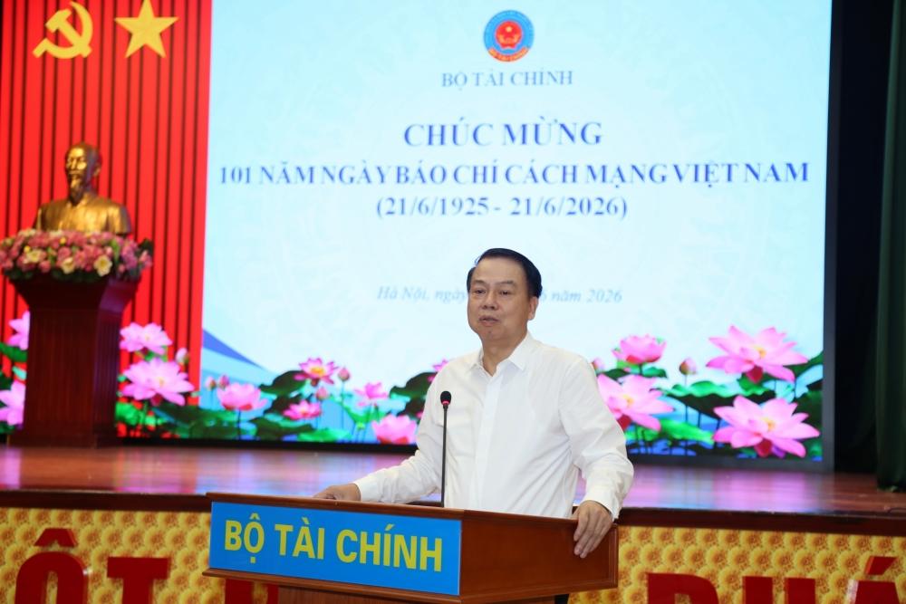 Bộ Tài chính chủ động điều hành chính sách tài khóa, tạo dư địa cho tăng trưởng kinh tế Bộ Tài chính chủ động điều hành chính sách tài khóa, tạo dư địa cho tăng trưởng kinh tế