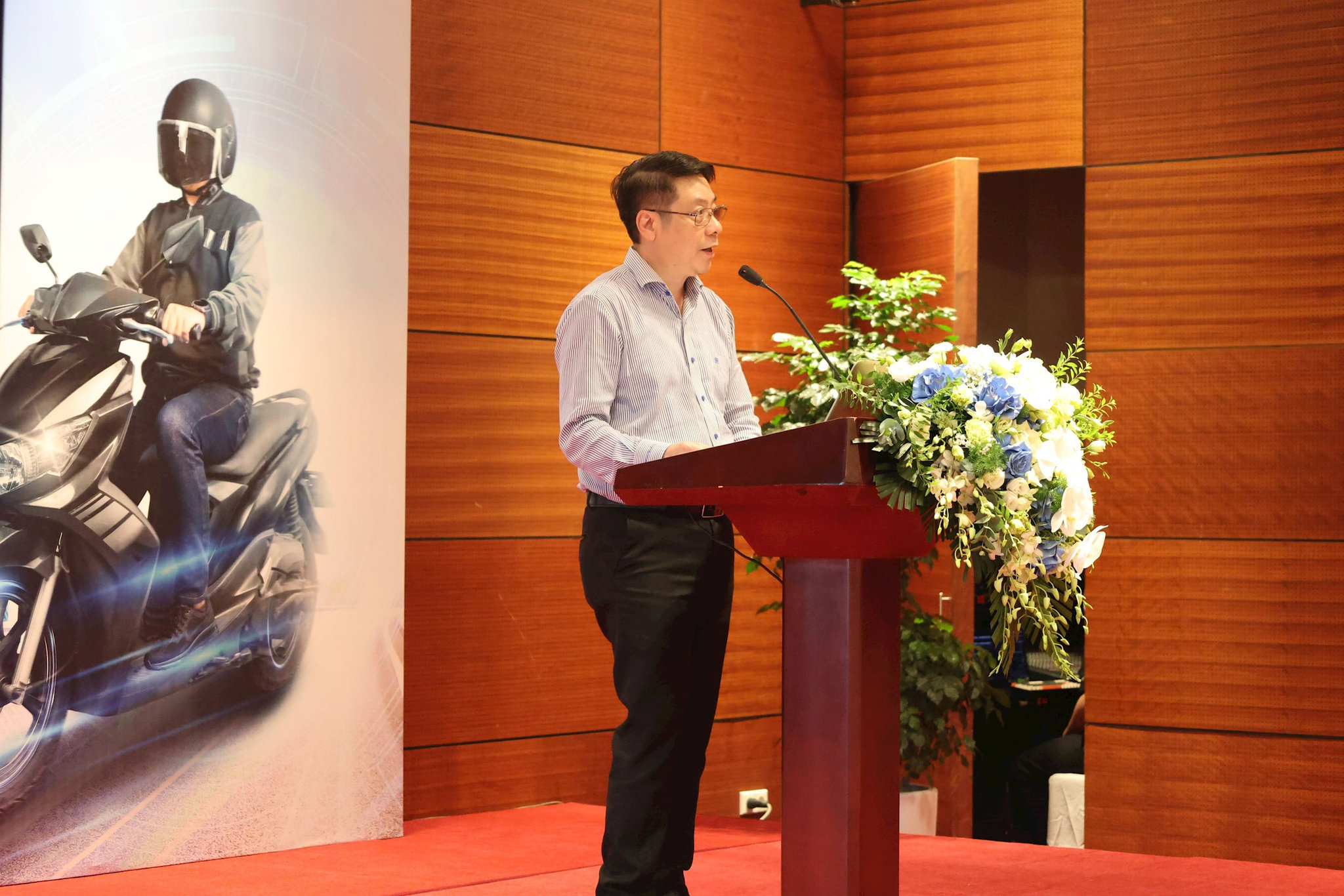 h.jpg