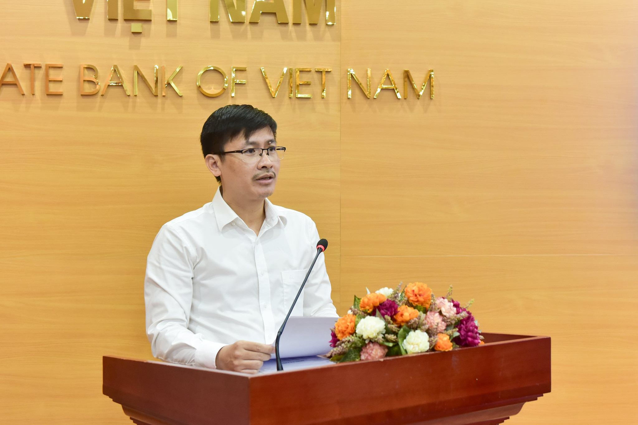 mhn_1210.jpg