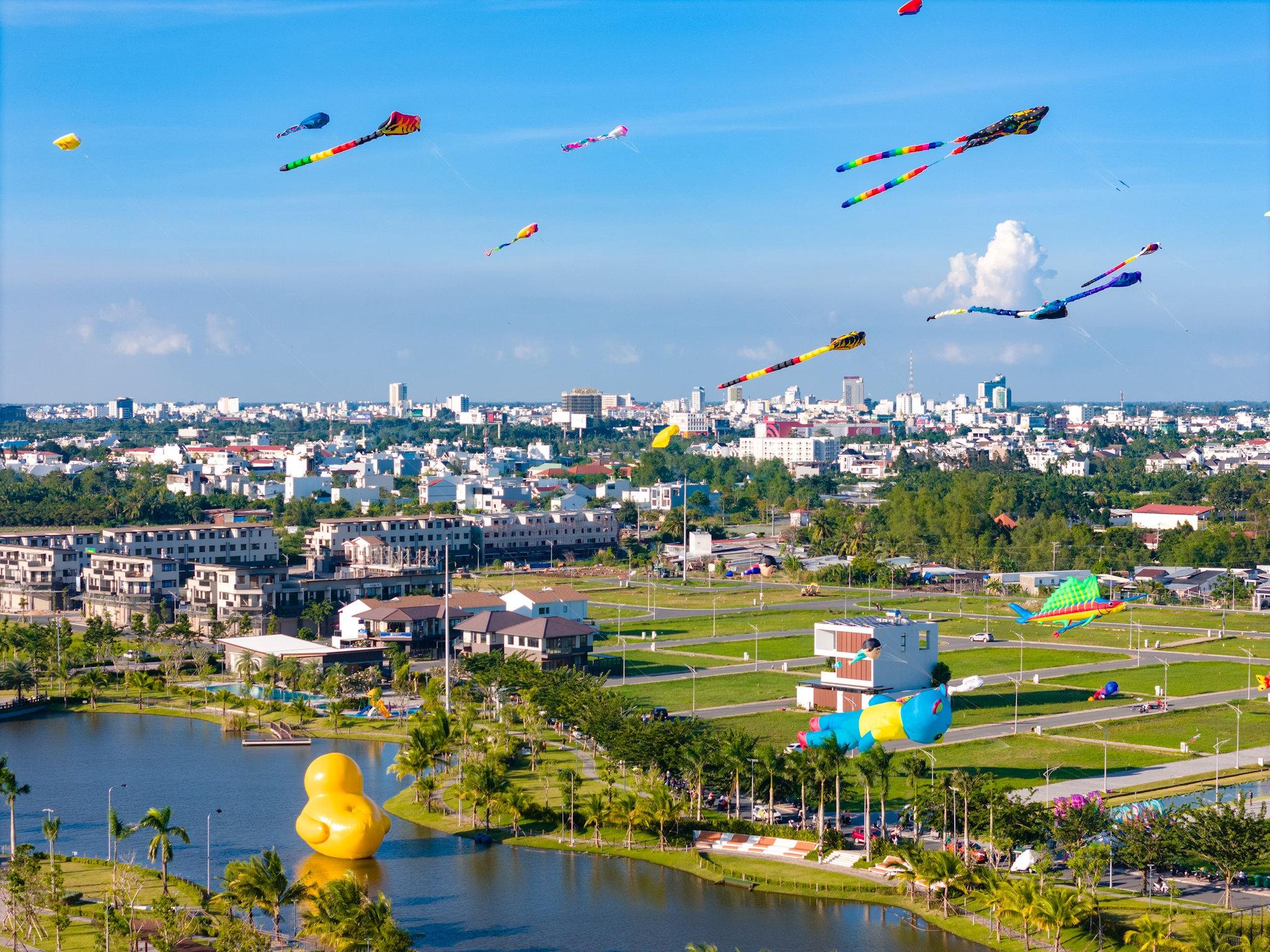 nam-long-ii-central-lake_2.jpg