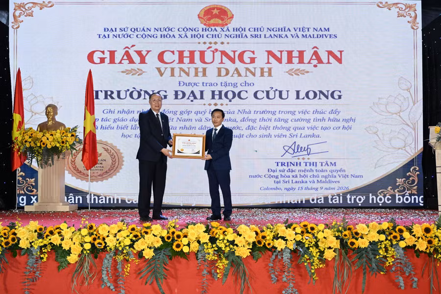 dhcl-khai-giang-5.jpg