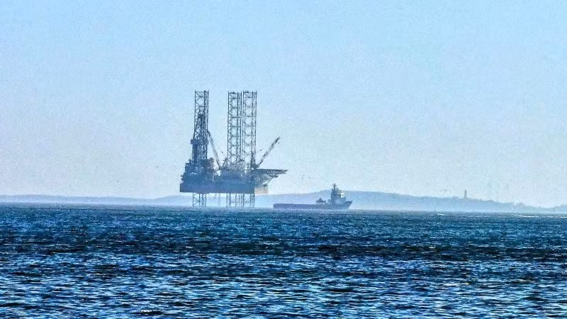 e2a5877587-caspian-sea-oil.jpg