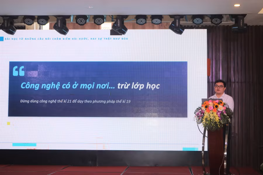 Chuyên gia báo cáo thực trạng sử dụng AI của cán bộ phụ trách giáo dục tại xã, phường. img-4483-copy.jpg